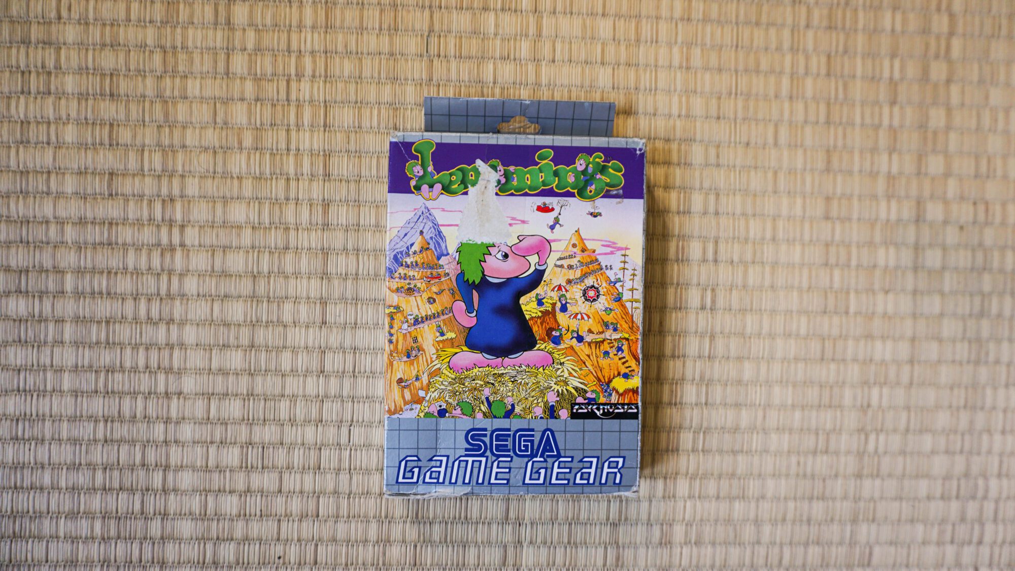 Photo du jeu Lemmings sur Game Gear, vue de dessus